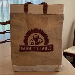 Jute tote bag, new w/o tags.